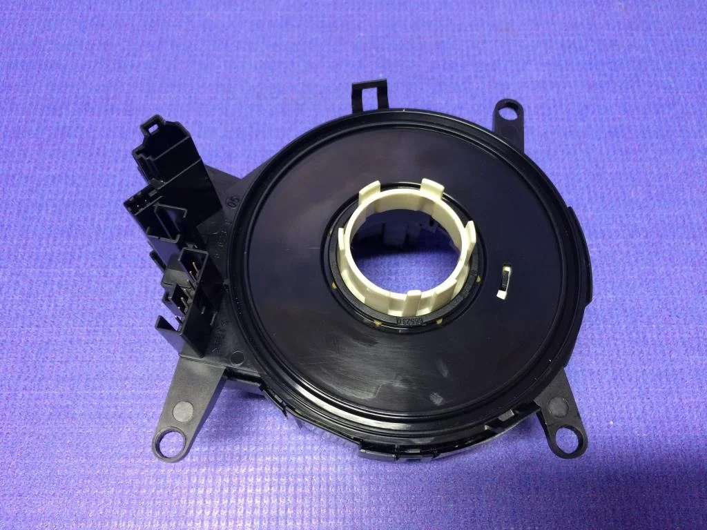 кольцо контактное подрулевое BMW 5-серия E60/E61