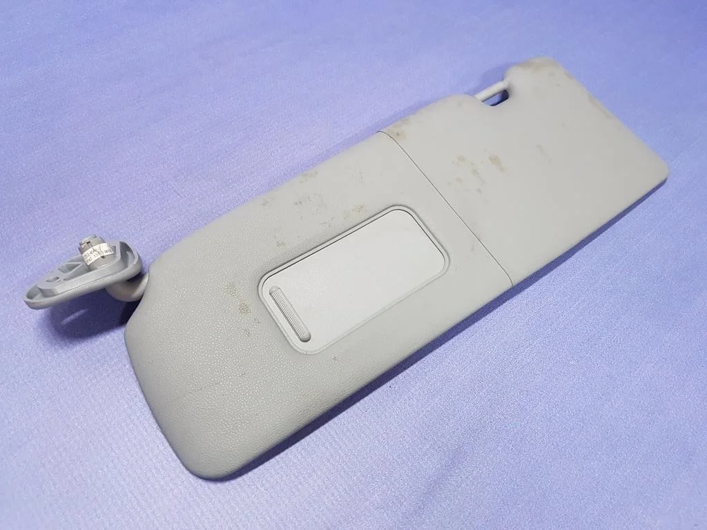 козырек солнцезащитный BMW 1-серия E87/E81  N47D20С 143 лс 118d