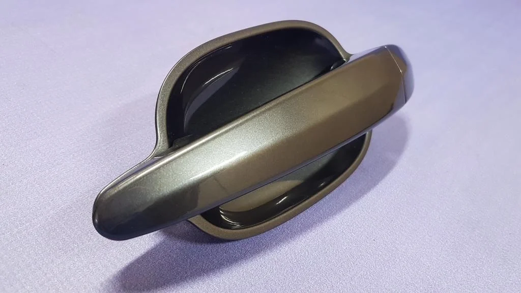 ручка двери наружная BMW 5-серия E60/E61  N53B30A 218 лс 525i