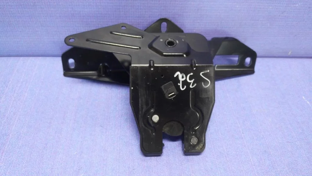 замок багажника BMW 5-серия E60/E61  N47D20A 177 лс 520d