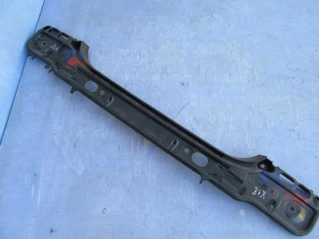 кронштейн заднего бампера BMW 5-серия E60/E61  N53B30A 218 лс 525i