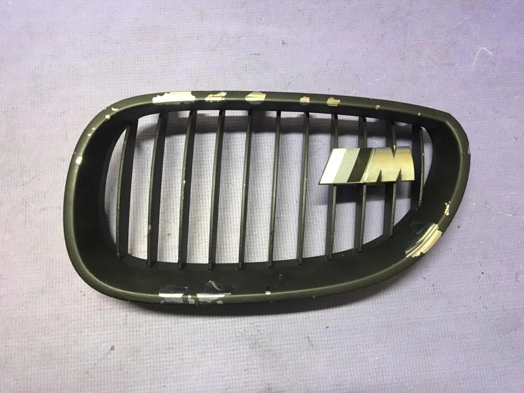 решетка радиатора BMW 5-серия E60/E61  M57TUD30 272 лс 535d
