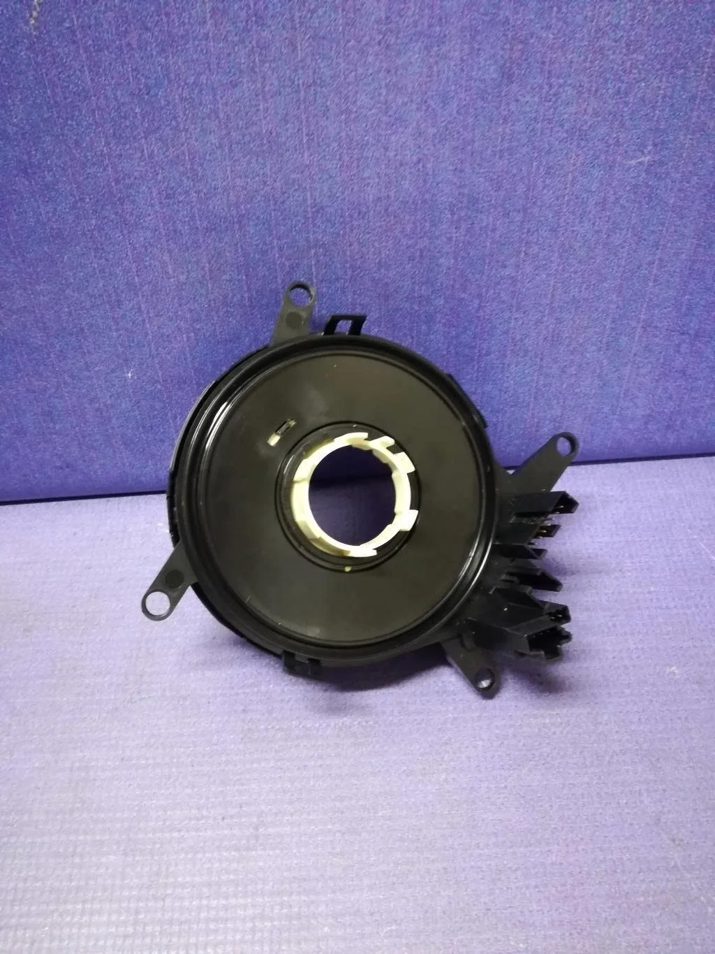 кольцо контактное подрулевое BMW 5-серия E60/E61  N52B25 218 лс 525i