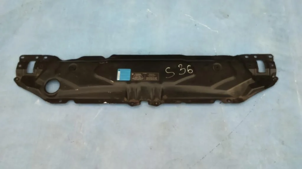 панель телевизор BMW 5-серия E60/E61 51647033741  N52B25 218 лс 525i 2005 Серебристосерый металлик А08