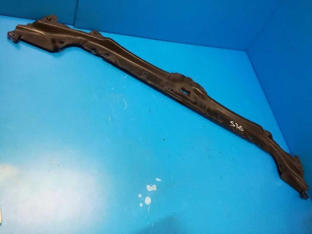 панель  часть BMW 5-серия E60/E61  N52B25 218 лс 525i