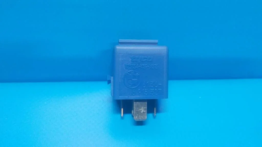 реле BMW 5-серия E60/E61