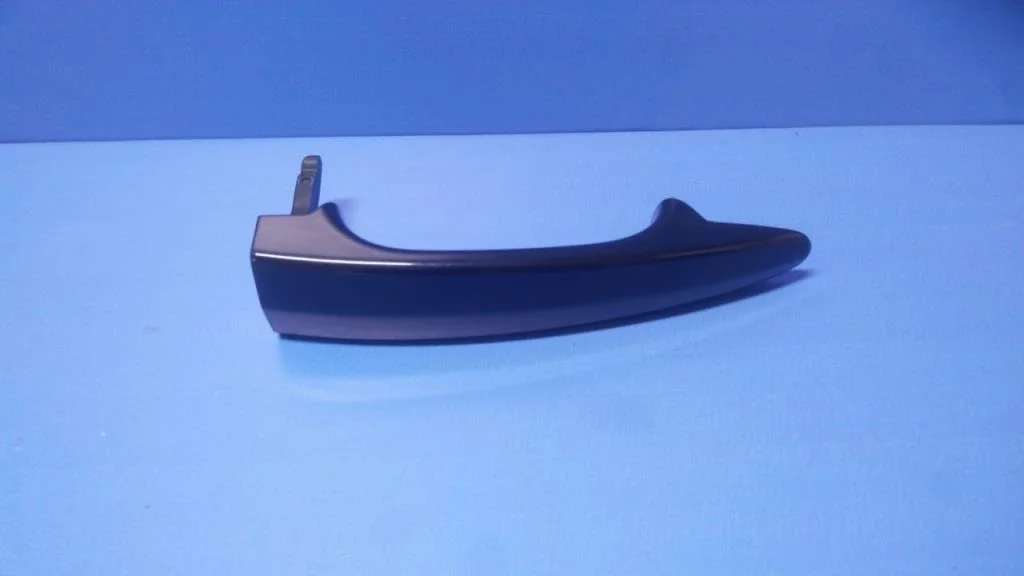 ручка двери наружная BMW 5-серия E60/E61  N52B25 218 лс 525i