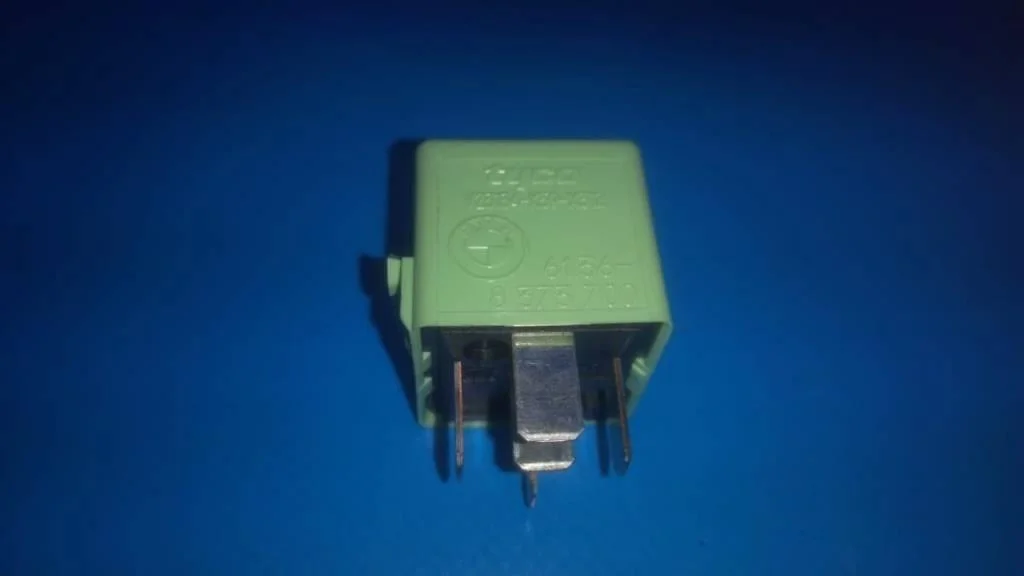 реле BMW X5 E53  M54B30 231 лс 3.0i