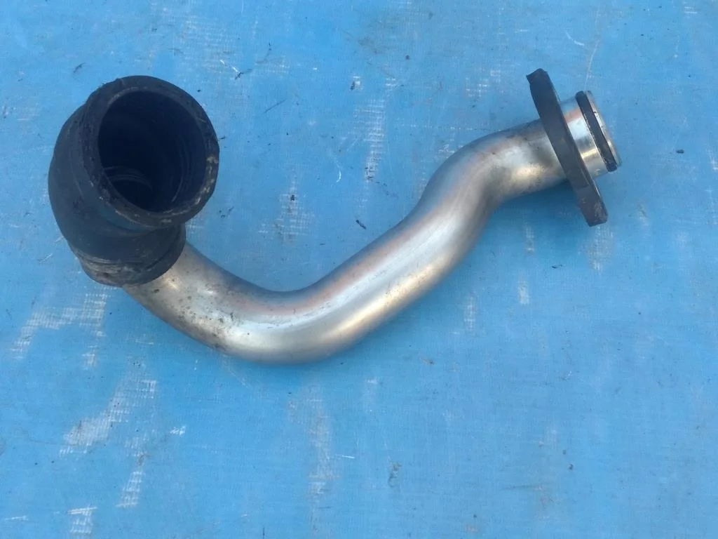 подводящий трубопровод BMW 3-серия E90/E91  N52B30 258 лс 330i