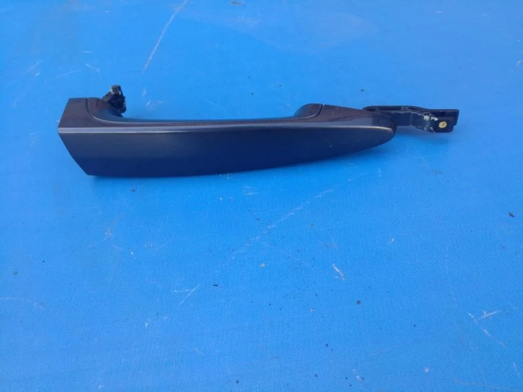 ручка двери наружная BMW 3-серия E90/E91  N47D20A 177 лс 320d