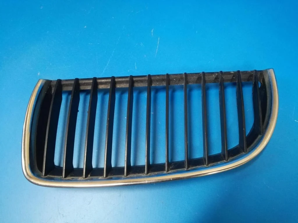 решетка радиатора BMW 3-серия E90/E91  N47D20A 177 лс 320d