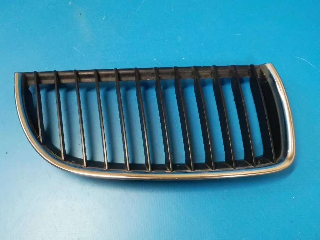решетка радиатора BMW 3-серия E90/E91  N47D20A 177 лс 320d