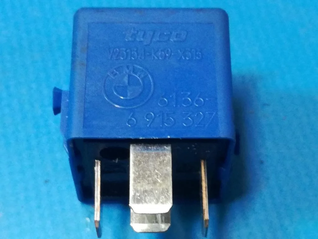 реле BMW 5-серия E60/E61