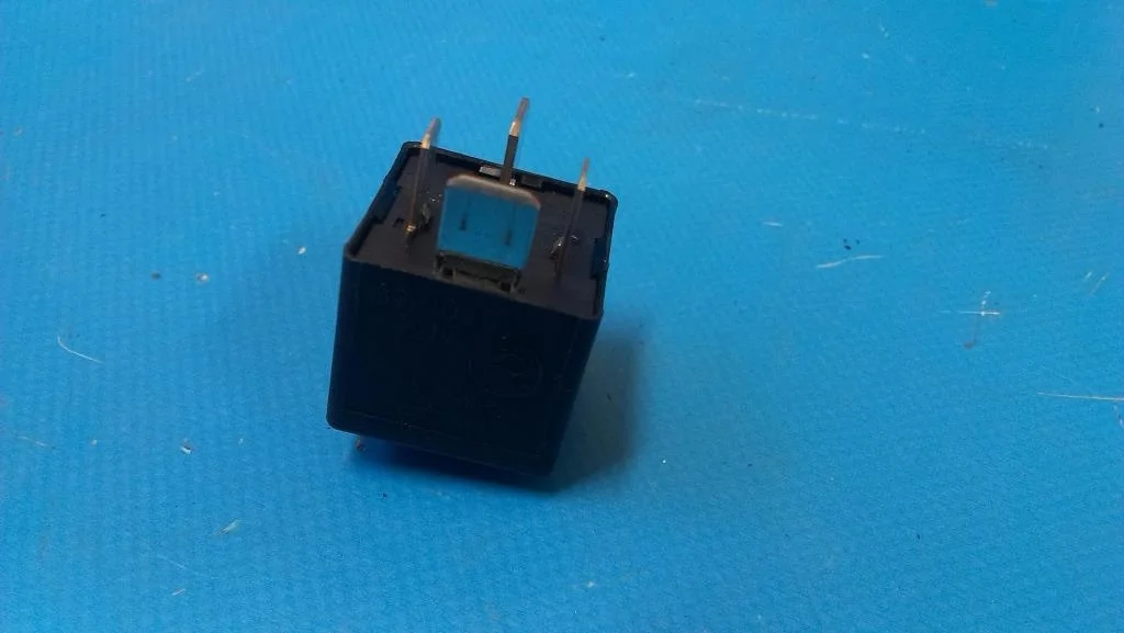 реле BMW 3-серия E92/E93  N53B30A 218 лс 325i