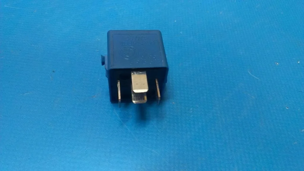 реле BMW 5-серия E60/E61