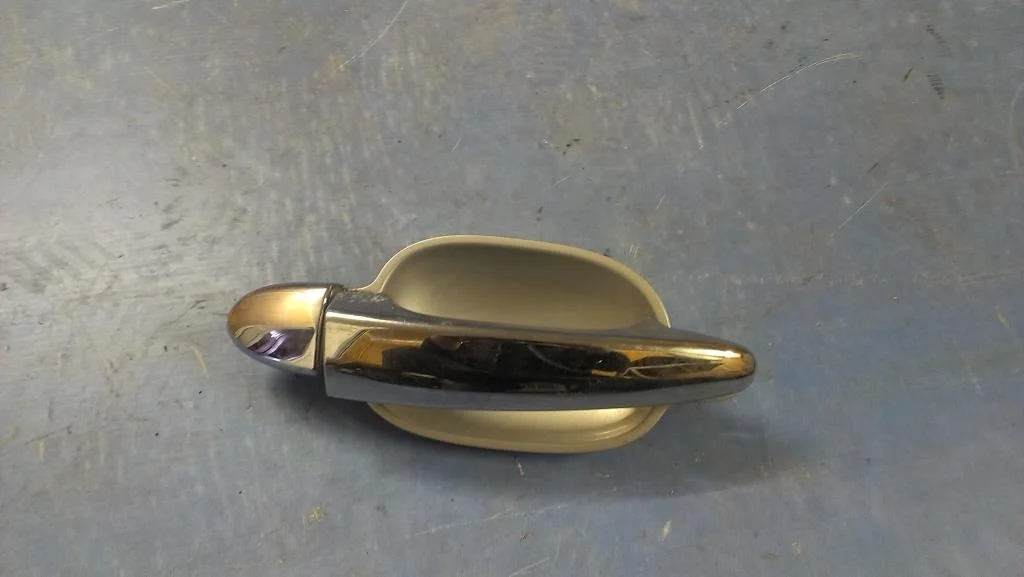 ручка двери наружная BMW 5-серия E60/E61