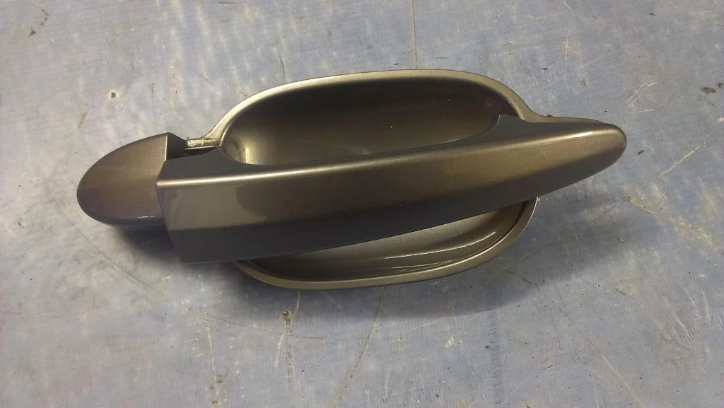 ручка двери наружная BMW 5-серия E60/E61  N53B30A 218 лс 525i