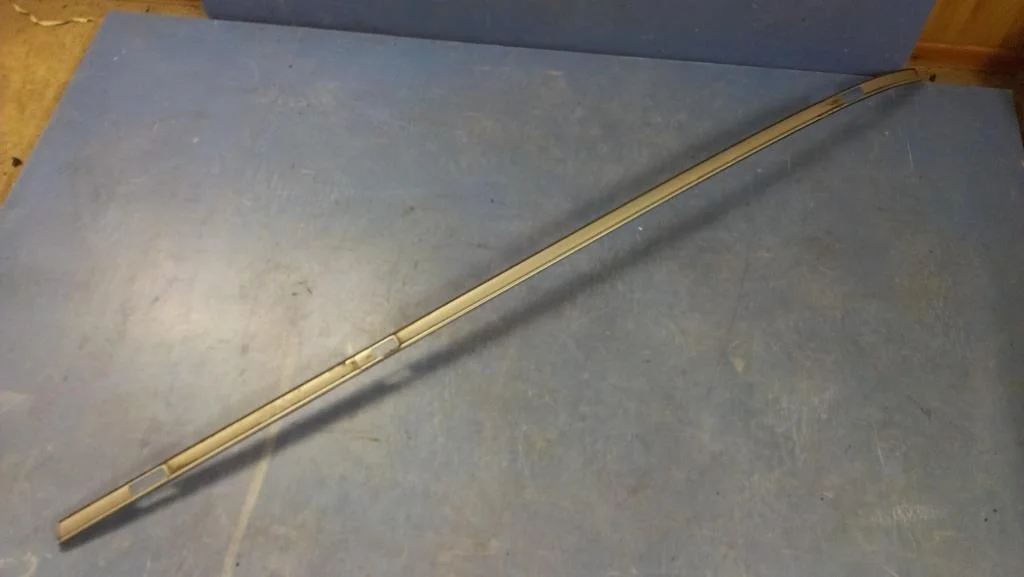 молдинг крыши BMW X3 E83 51133413250  M54B30 231 лс 3.0i 2005 TITANSILBER METALLIC (354)