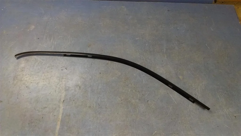 накладка двери наружная BMW X5 E53 51328257683  M62B44 286 лс 4.4i 2001 TOPASBLAU METALLIC (364)