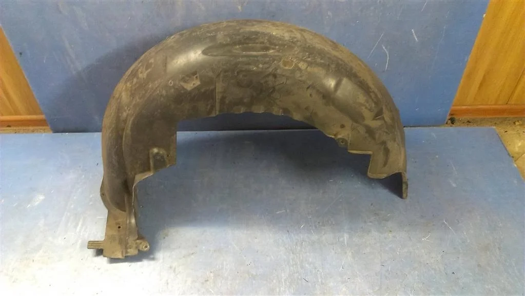 подкрылок BMW X5 E53 51718403060  M62B44 286 лс 4.4i 2001 TOPASBLAU METALLIC (364)