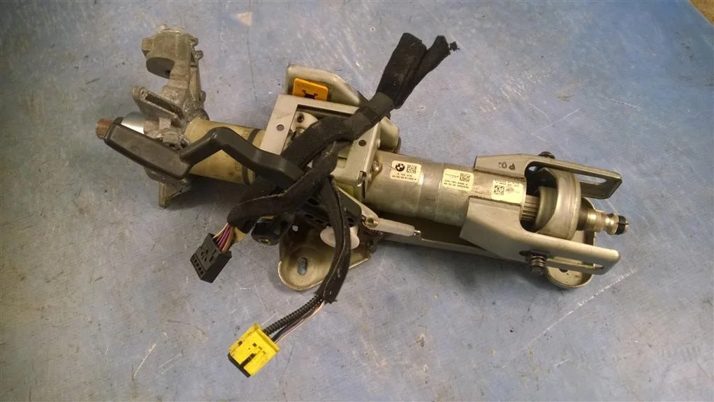 колонка рулевая BMW 5-серия E60/E61 32306770703