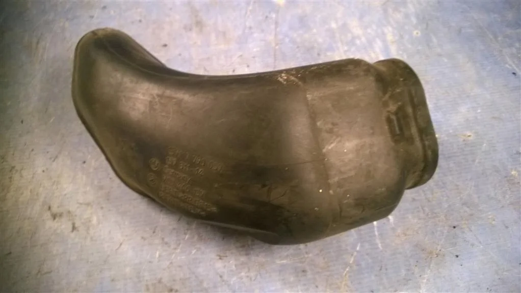 воздуховод BMW 5-серия E60/E61