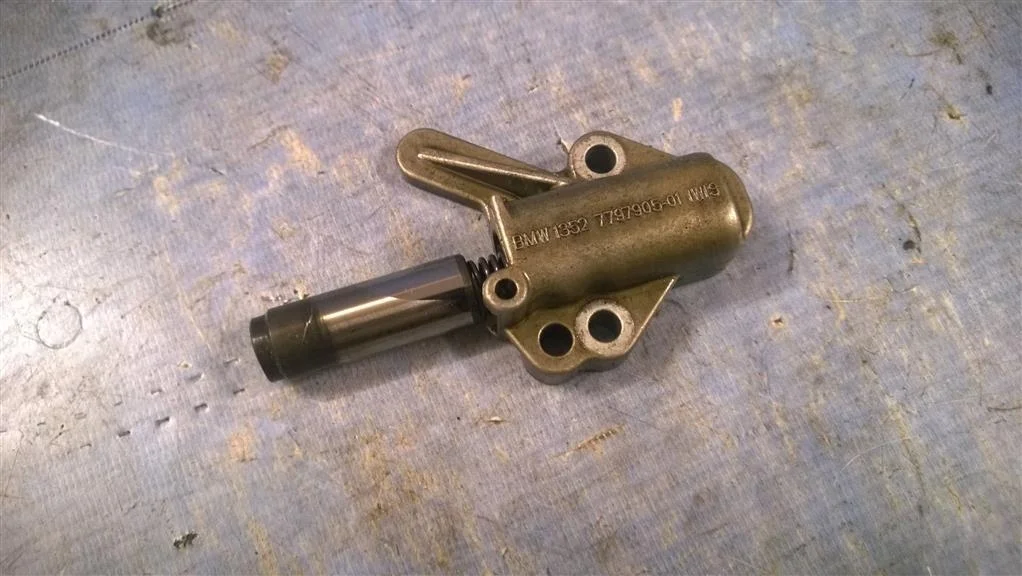 натяжитель цепи BMW 5-серия E60/E61  N47D20A 177 лс 520d