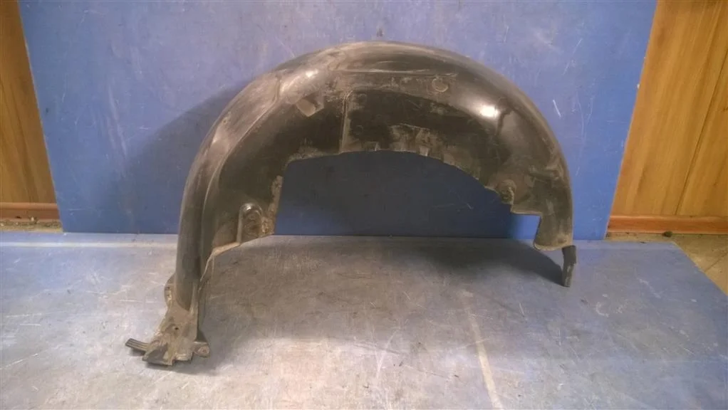 подкрылок BMW X5 E53 51718403060  M57/TU 218 лс 3.0d 2005 472 - STERLINGGRAU