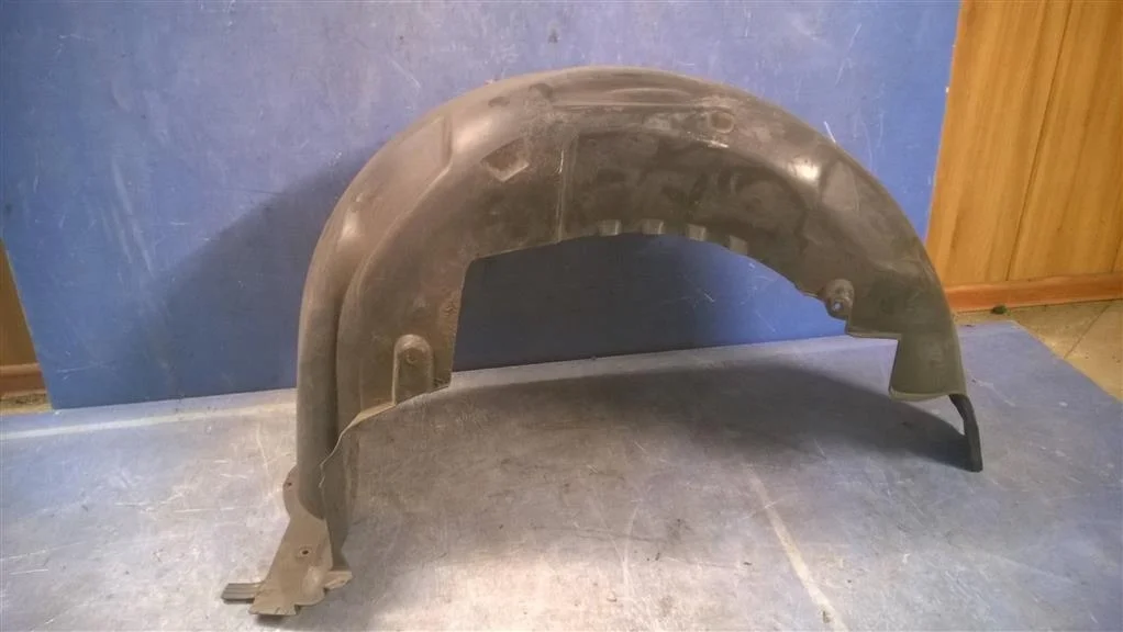 подкрылок BMW X5 E53 51718403060  M54B30 231 лс 3.0i 2002 TOPASBLAU METALLIC (364)