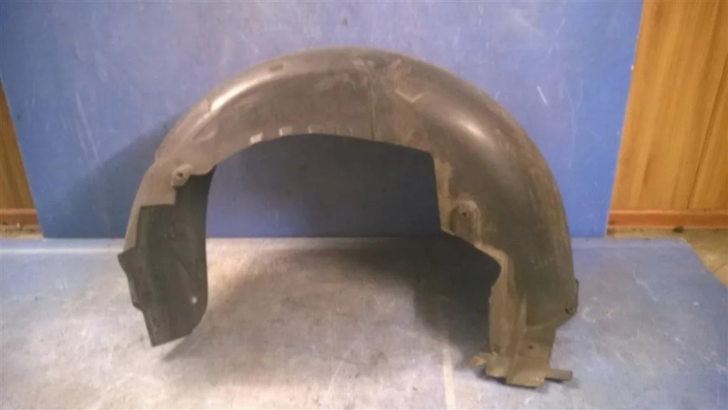 подкрылок BMW X5 E53 51718403059  M57/TU 218 лс 3.0d 2005 472 - STERLINGGRAU