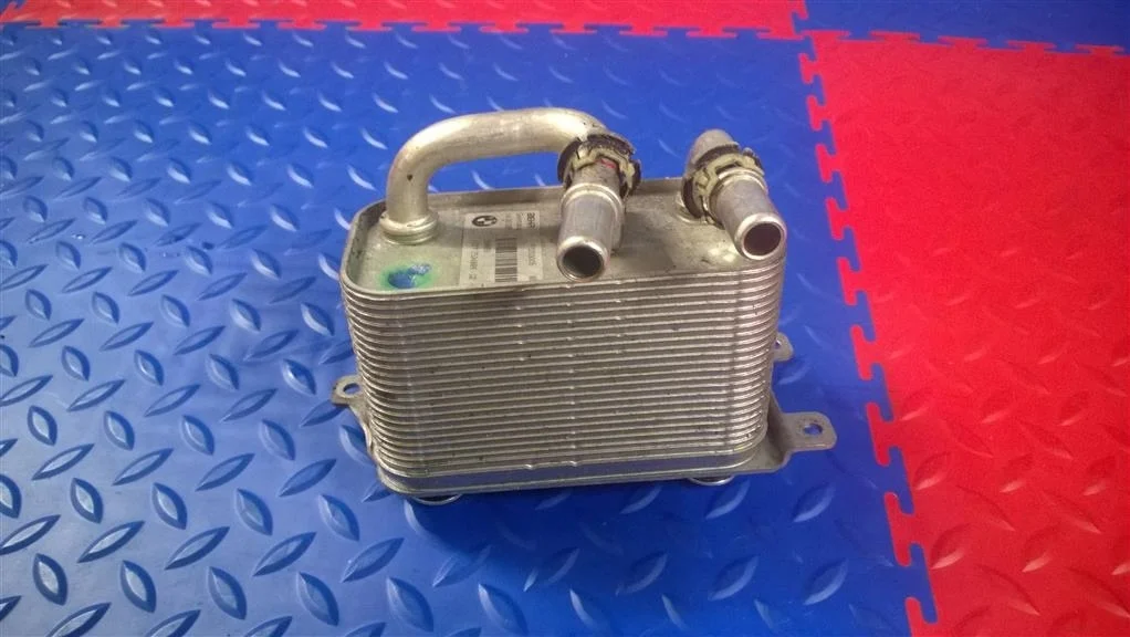 радиатор маслоохладитель акпп BMW 5-серия E60/E61  N52B30 218 лс 528xi