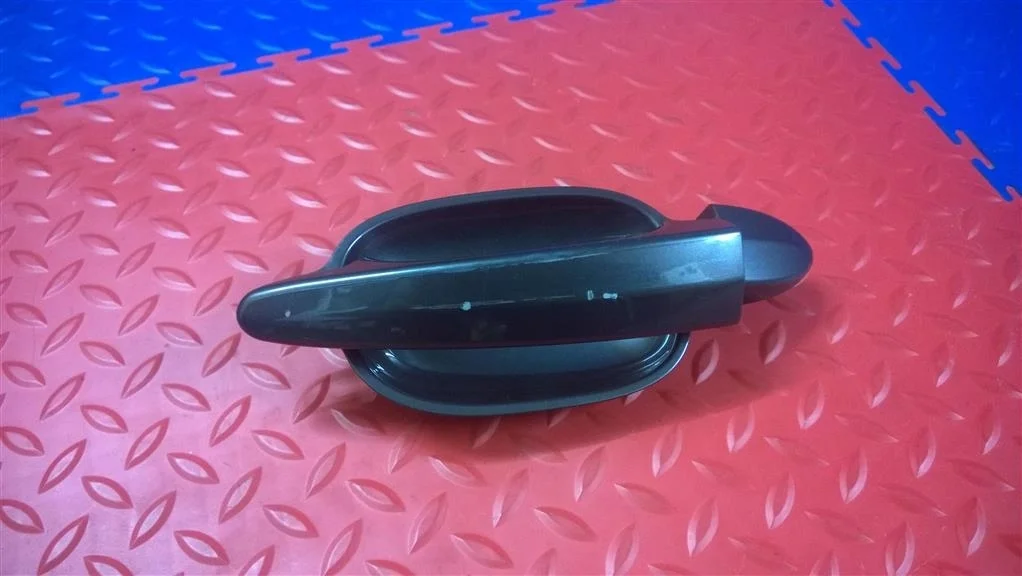 ручка двери наружная BMW 5-серия E60/E61  N52B30 218 лс 528xi