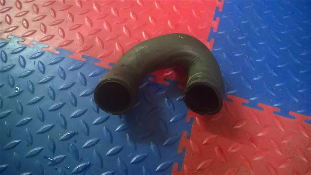 патрубок радиатора BMW 5-серия E60/E61  N53B30A 218 лс 525i