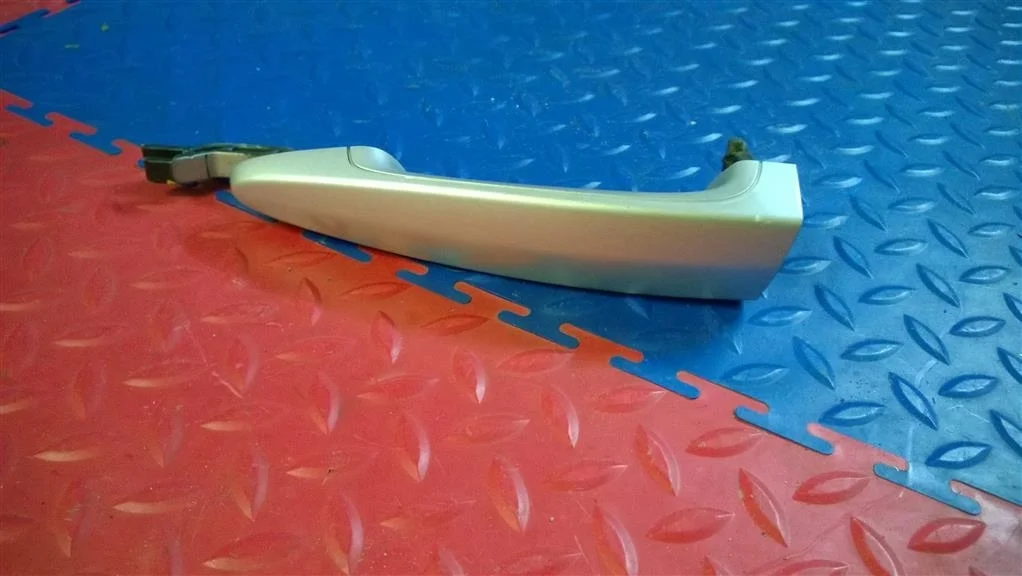 ручка двери наружная BMW X5 E70  N52B30 272лс 3.0i