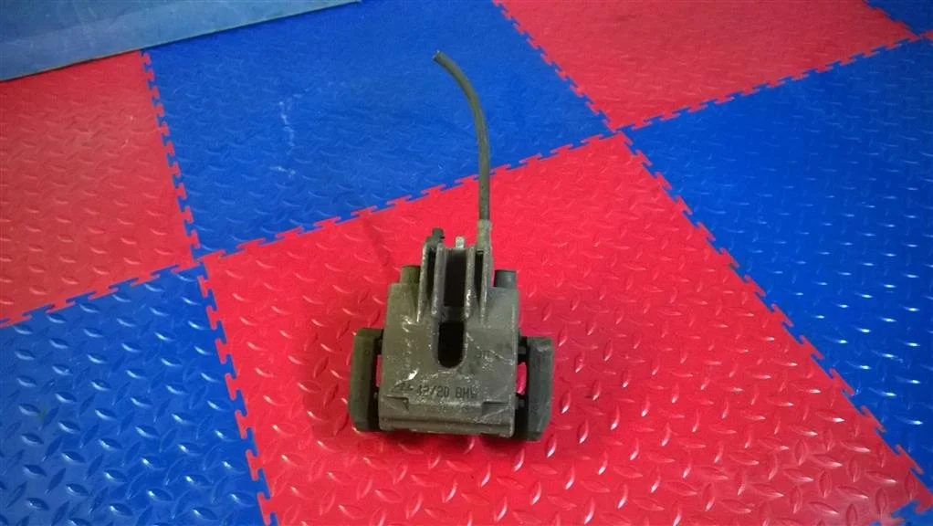 суппорт BMW 5-серия E60/E61  N47D20A 177 лс 520d