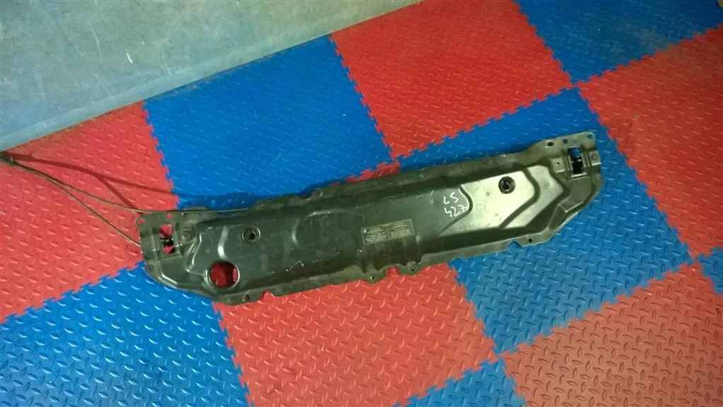 панель телевизор BMW 5-серия E60/E61 51647033741  N47D20A 177 лс 520d 2009 LE-MANS-BLAU METALLIC (381)