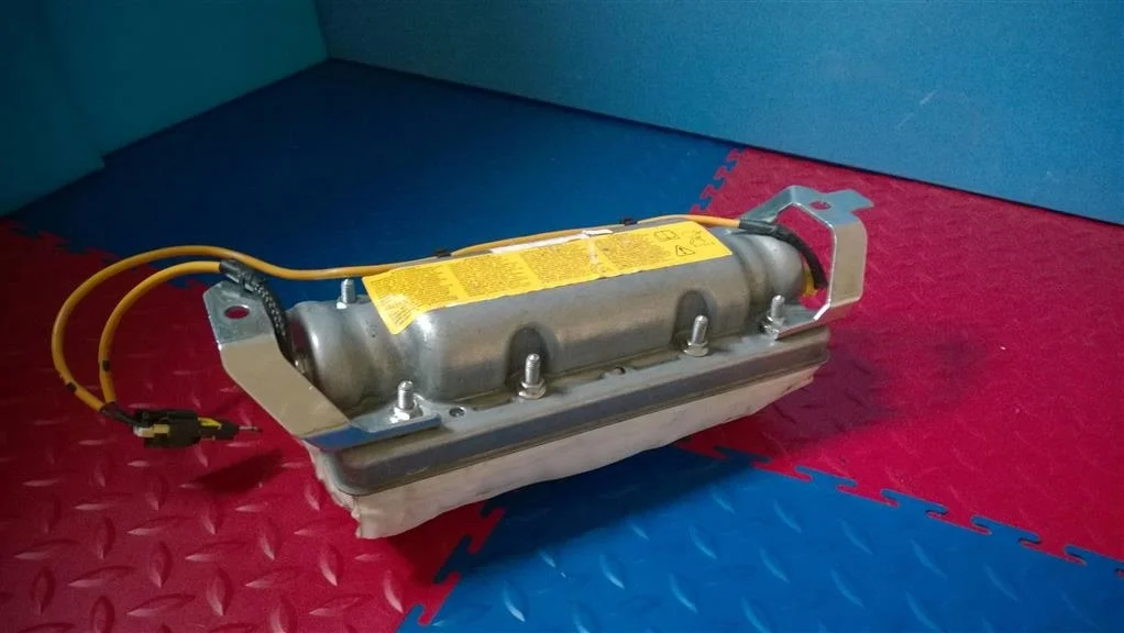 подушка безопасности пассажира BMW X5 E53  M57/TU 218 лс 3.0d