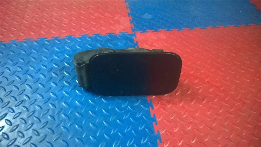 лючок бензобака BMW X3 E83  N47D20A 177 лс 2.0D