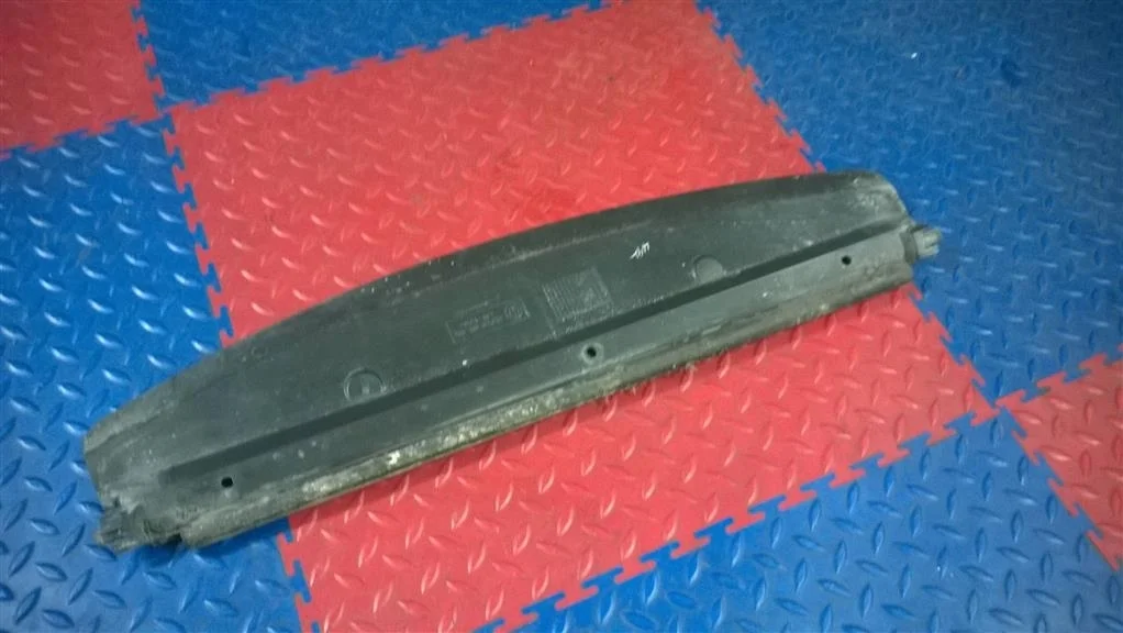 воздуховод радиатора BMW X5 E53  M62B44