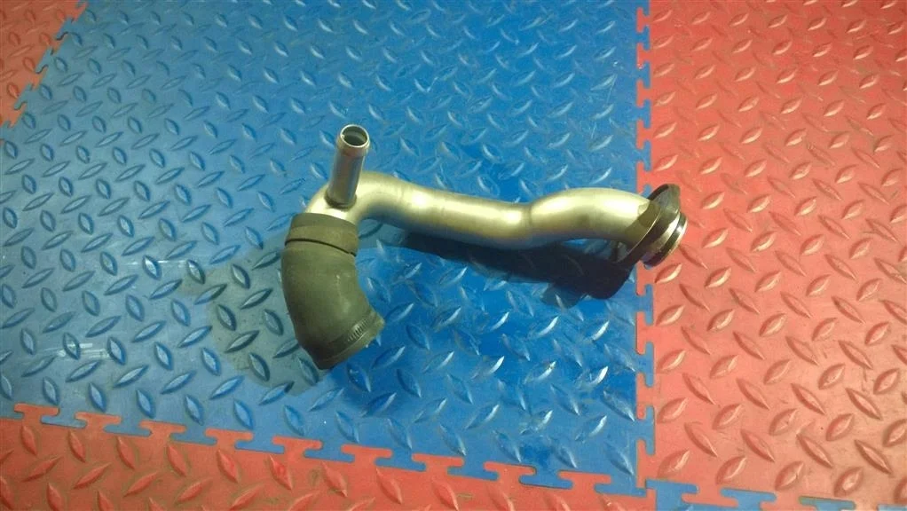 подводящий трубопровод BMW 5-серия E60/E61  N53B25A 190 лс 523i