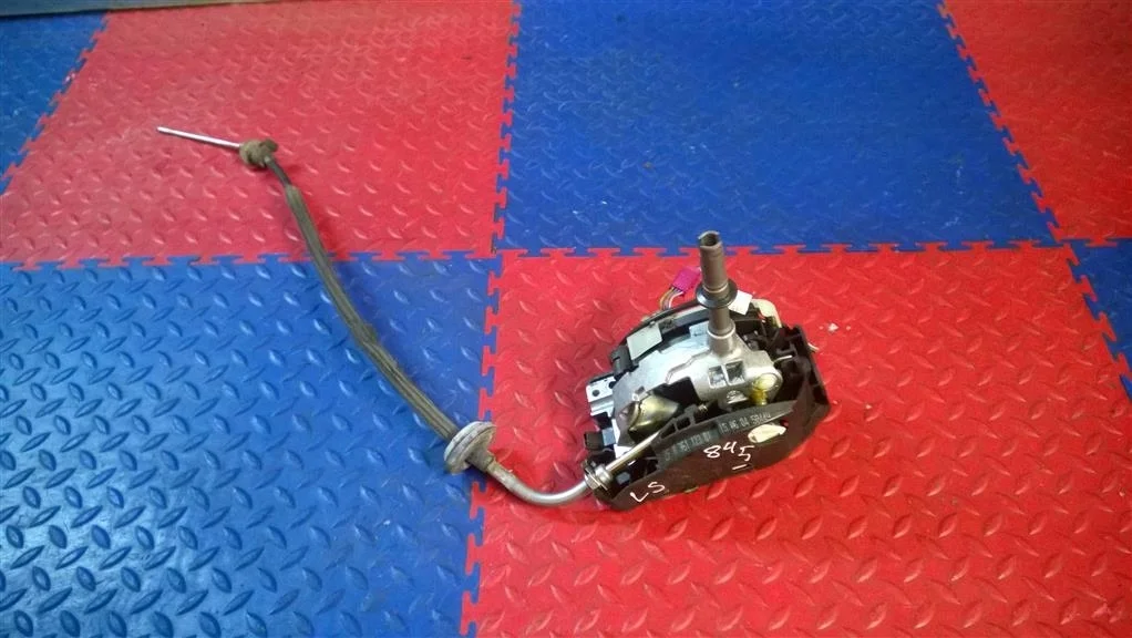 кулиса кпп BMW X3 E83  M54B30 231лс 3.0i