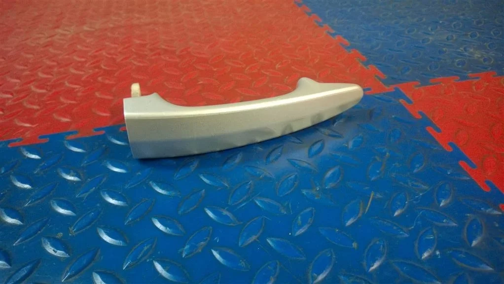 ручка двери наружная BMW X3 E83  N47D20A 177лс 2.0D