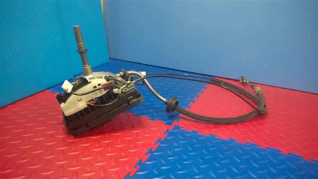 кулиса кпп BMW X3 E83  N47D20A 177лс 2.0D