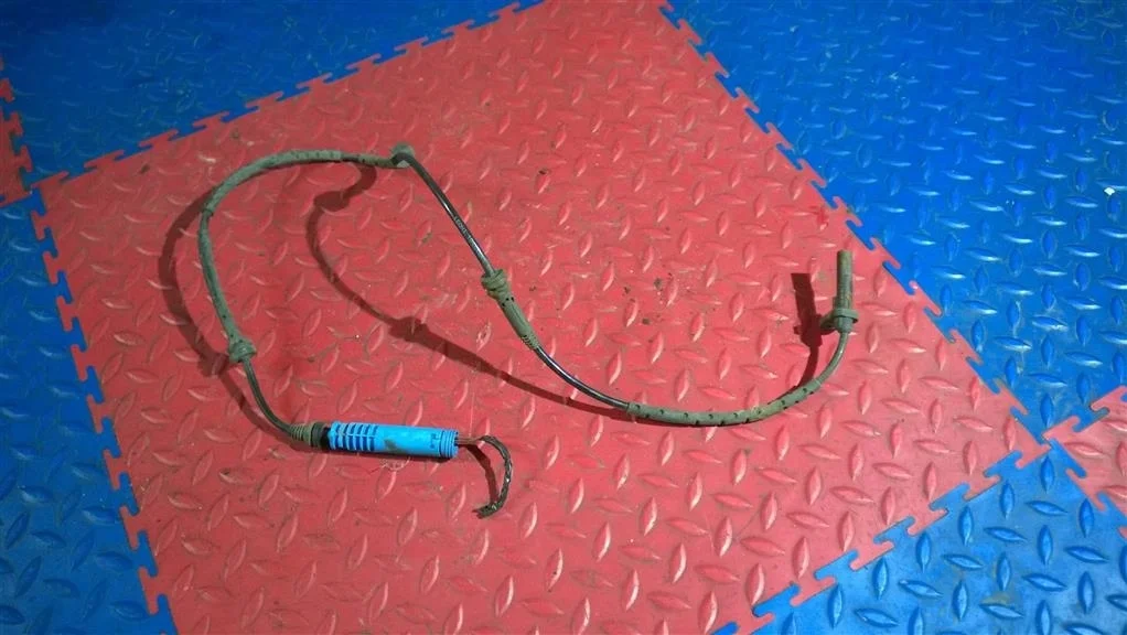 датчик abs BMW X3 E83  N47D20A 177лс 2.0D