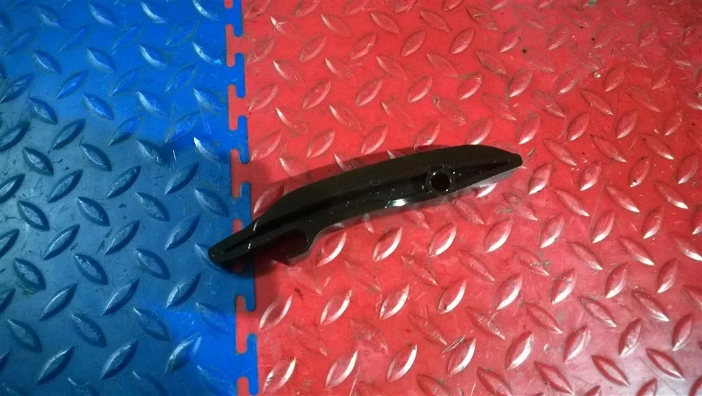 направляющая цепи грм BMW X3 E83  N47D20A 177лс 2.0D