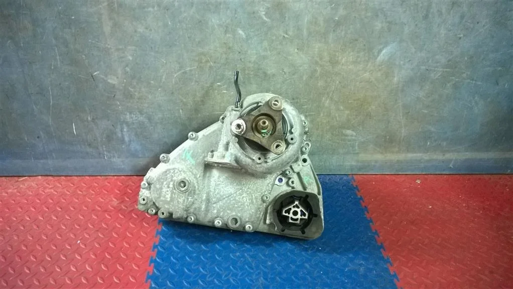 коробка раздаточная BMW X3 F25  N55B30A 306 лс 3.0i