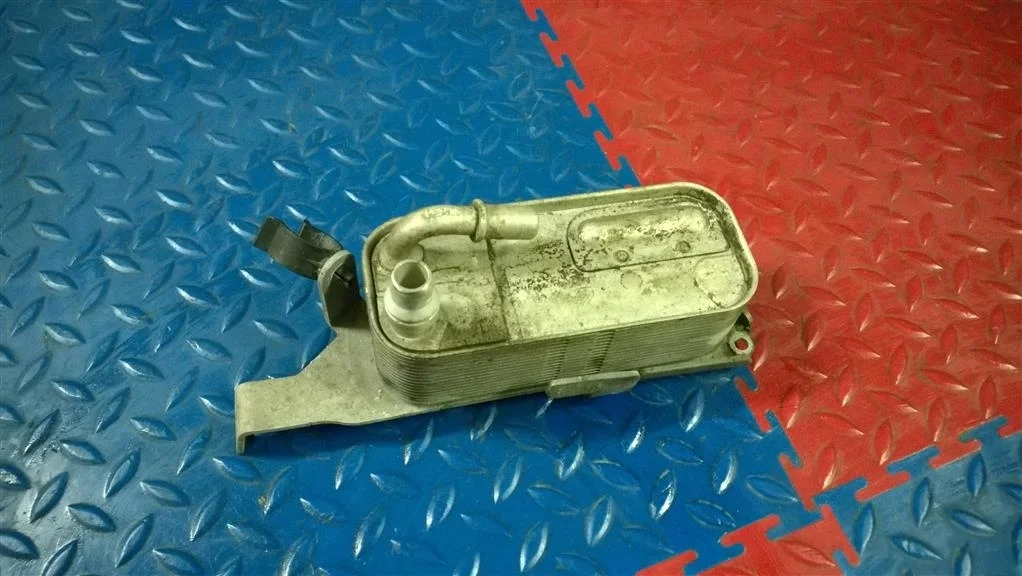 радиатор маслоохладитель акпп BMW X3 F25  N55B30A 306 лс 3.0i