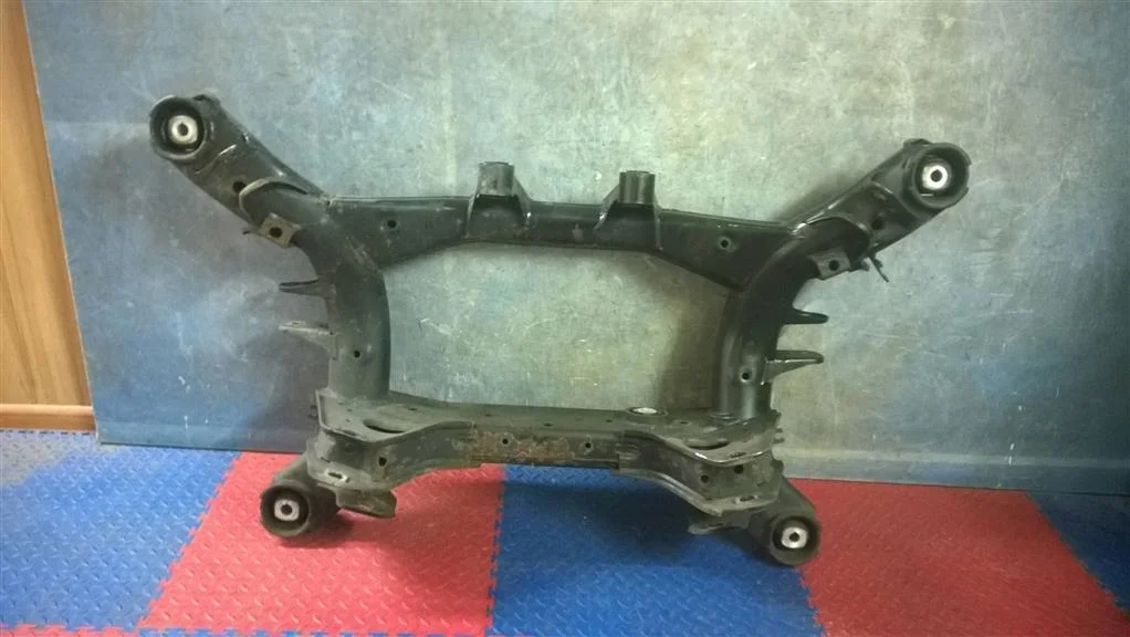 балка BMW X3 F25  N55B30A 306 лс 3.0i