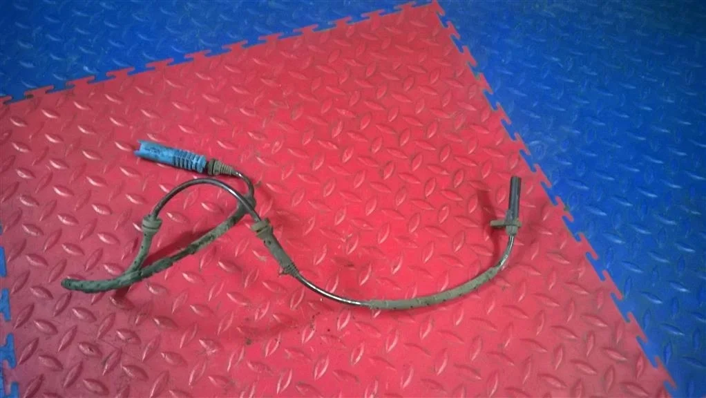 датчик abs BMW X3 E83  N47D20A 177лс 2.0D