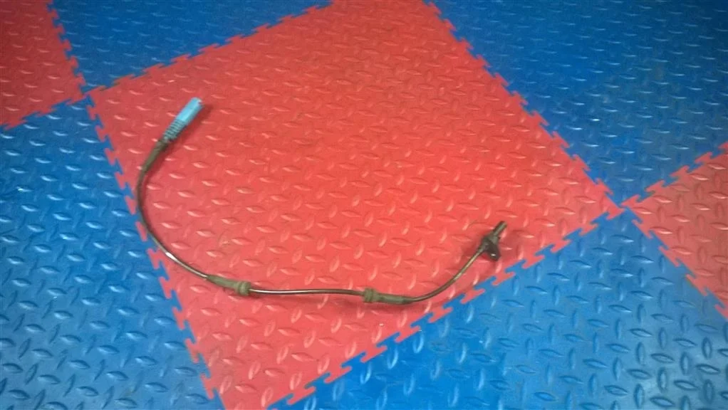 датчик abs BMW 5-серия E60/E61